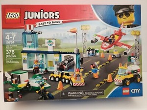 lego juniors 10764 city central airport
