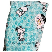 Beautiful 2024 Berkshire Peanuts Blue Daisy Day Easter Snoopy Plush Throw 60X70