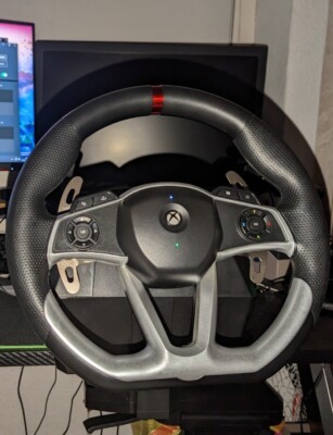 Hori Force Feedback Racing Wheel DLX Controller für Xbox Series X/S - Schwarz