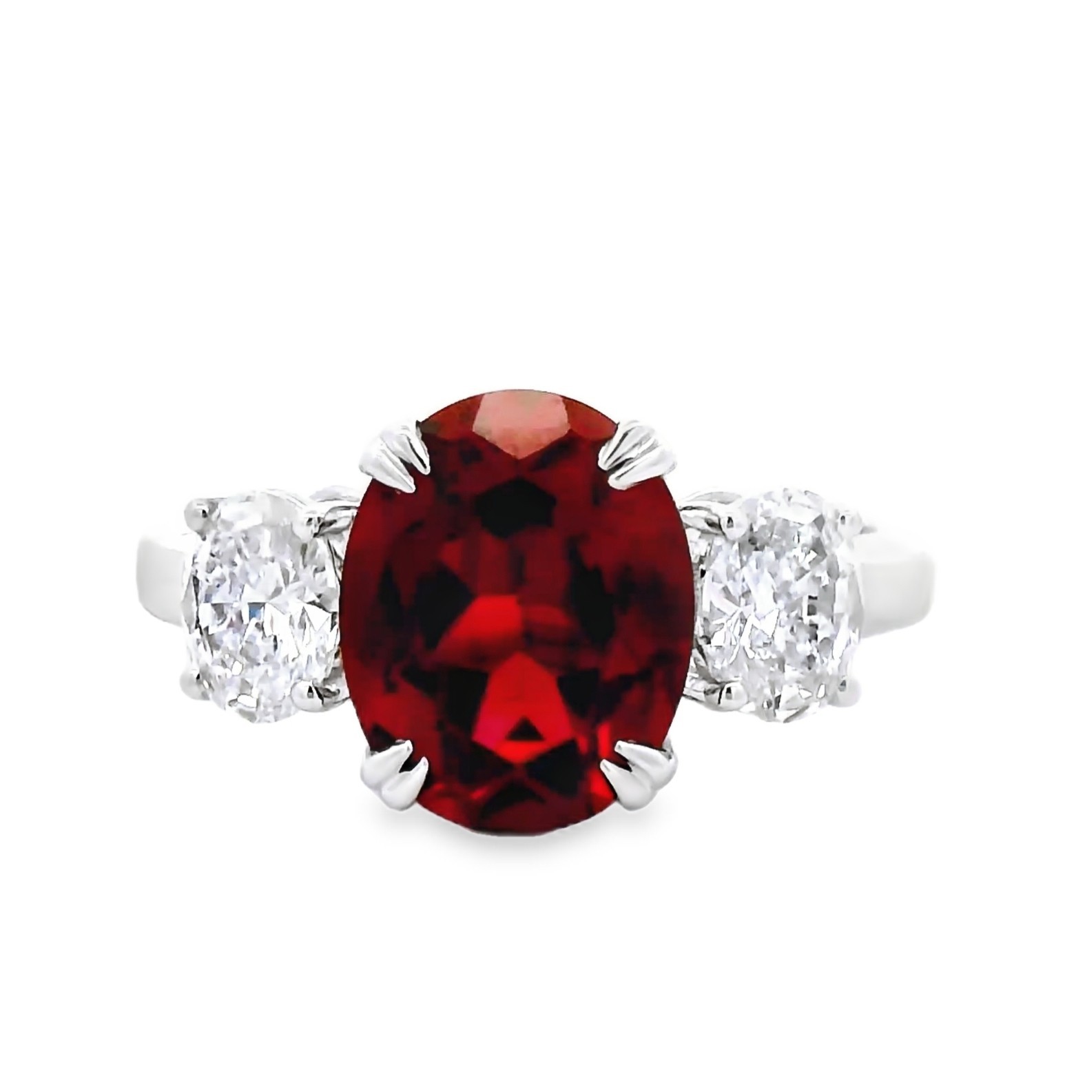 IGI Certified 4.01 ct tw. lab-grown Ruby-Diamond Ring 14k White gold