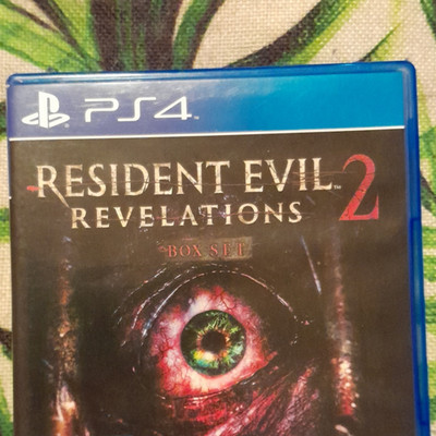 Capcom Resident Evil Revelations 2 Box Set PS4 PAL 2015   Multiplayer