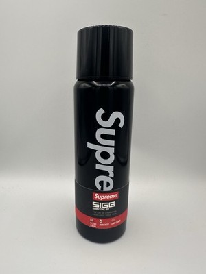 Supreme SIGG Vacuum Insulated 0.75L Water Bottle Thermos in Black FW20 - NWT
