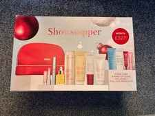 Clarins Showstopper Gift Set Worth £327! 11 Skincare & Makeup Products Plus Bag.