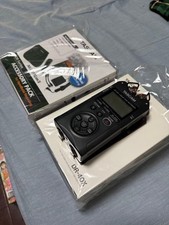 Registratore vocale TASCAM DR-40X con pacchetto accessori (dal Giappone)