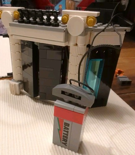 Lego 70809 The LegoMovie Lord Business' Evil Lair vollständig Karton & Anleitung - Bild 7 von 22