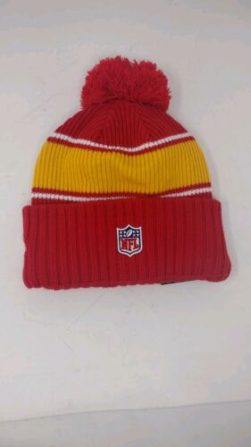 KANSAS CITY CHIEFS 2024 Red New Era Sideline Winter Knit Hat Beanie Pom Pom Red - Picture 4 of 5