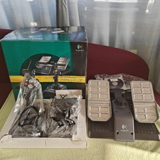 Logitech G940 Flight System - Complet - Joystick HOTAS Rudder Pedals simulateur