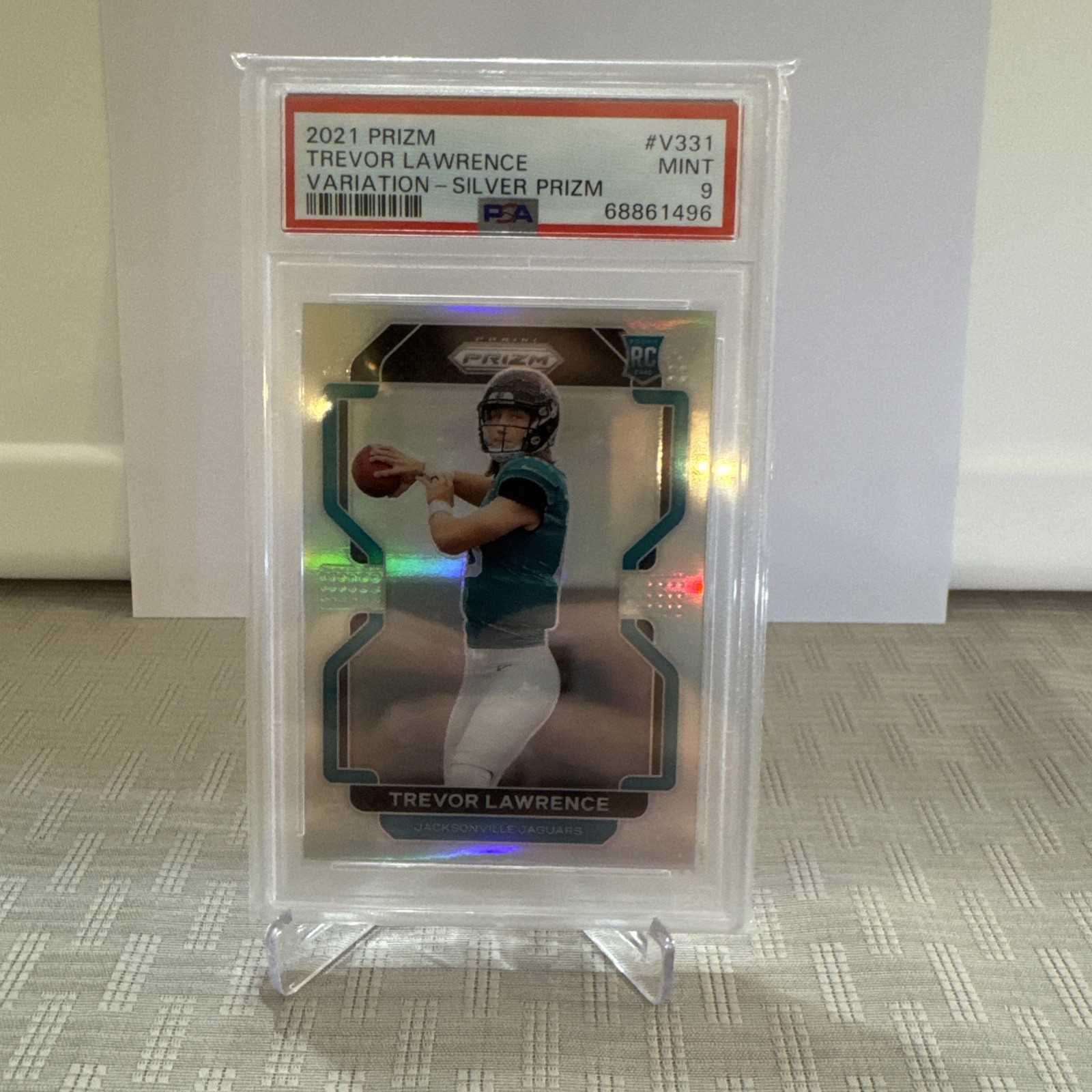 2021 Panini Prizm - Rookie Variation Trevor Lawrence #V-331 Silver Prizm (RC)