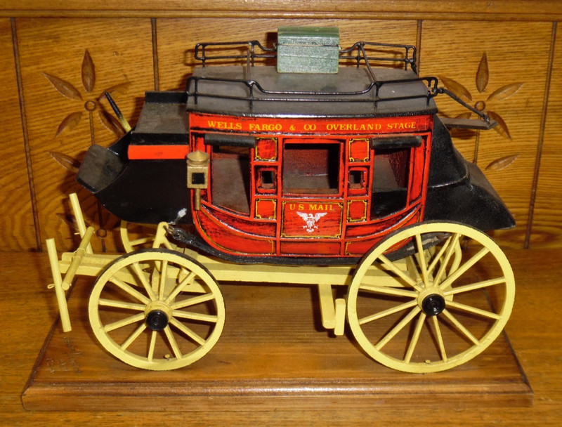 1994 Folk Art Wells Fargo Overland US Mail Concord Stagecoach - Oscar M. Cortes