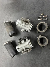 1999 BMW R1100RT pair of throttle bodies, tubes, mounts Good condition!