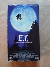 E.T. The Extra-Terrestrial 1988 Green VHS Tape Steven Spielberg Drew Barrymore