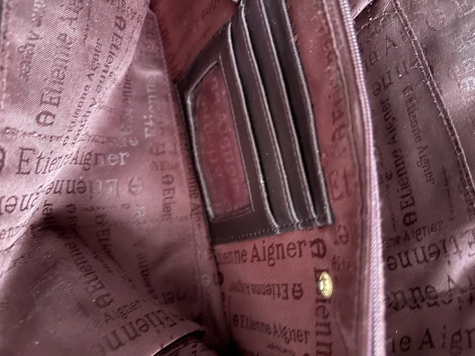 Bolso de Hombro Mediano Vintage Etienne Aigner Cuero Borgoña Marrón Cremallera Foto 4 de 4