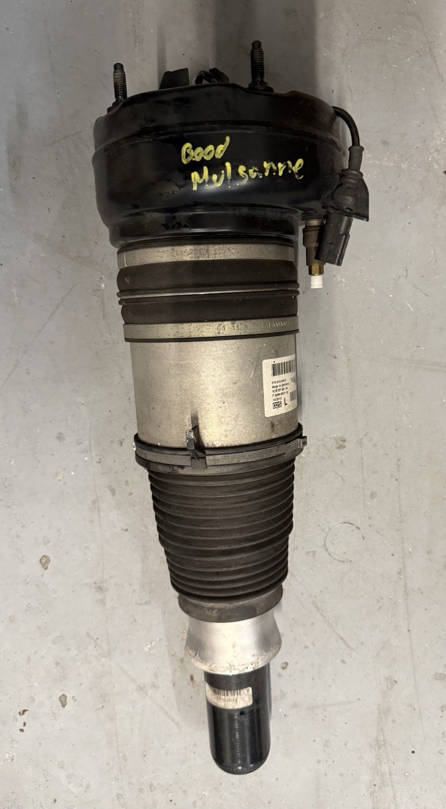 Bentley Mulsanne Air spring for shock-absorber Air suspension strut front 