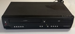 Magnavox DV220MW9 DVD VCR Combo Player 4 Head VHS HQ Tested Working No Remote