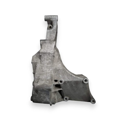 VW T4 2.5 TDI - Halter Lichtmaschine Klimakompressor - 074145169F