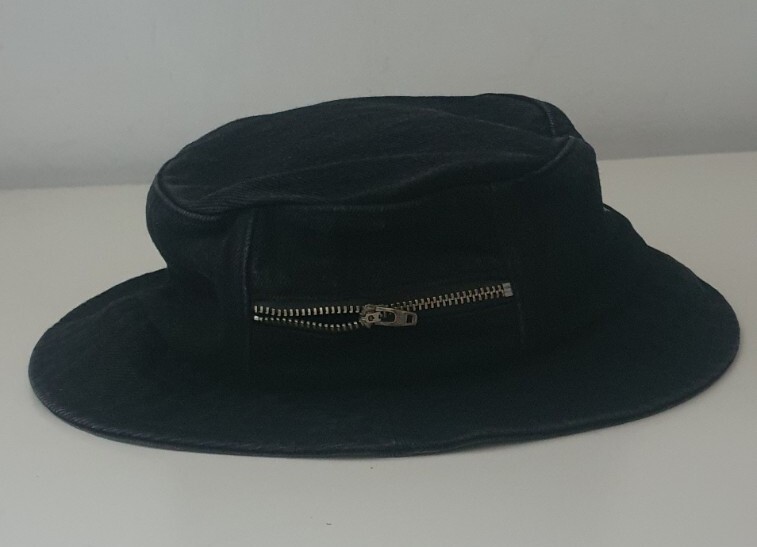 SS19 Supreme Zip Twill crusher Size M/L Black Pocket bucket