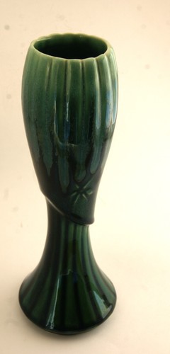 Vintage Drip Glaze Mid Century McCoy Pottery Vase USA Model 2005 10" - Picture 2 of 4
