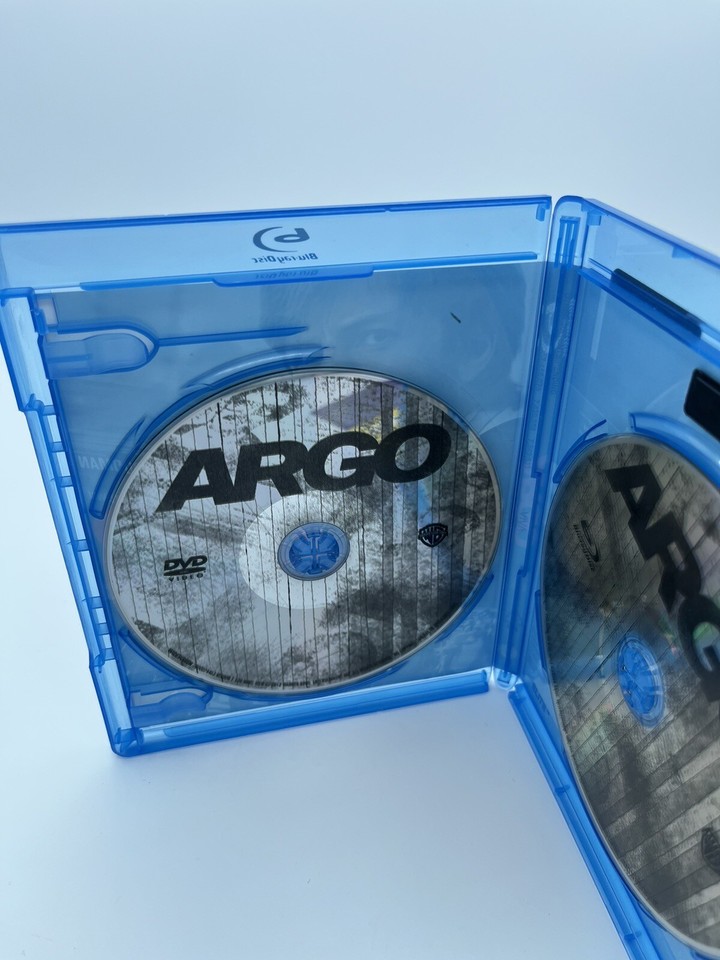 Argo Bluray DVD 2 Disc Set 2012 Based On The Declassified True Story