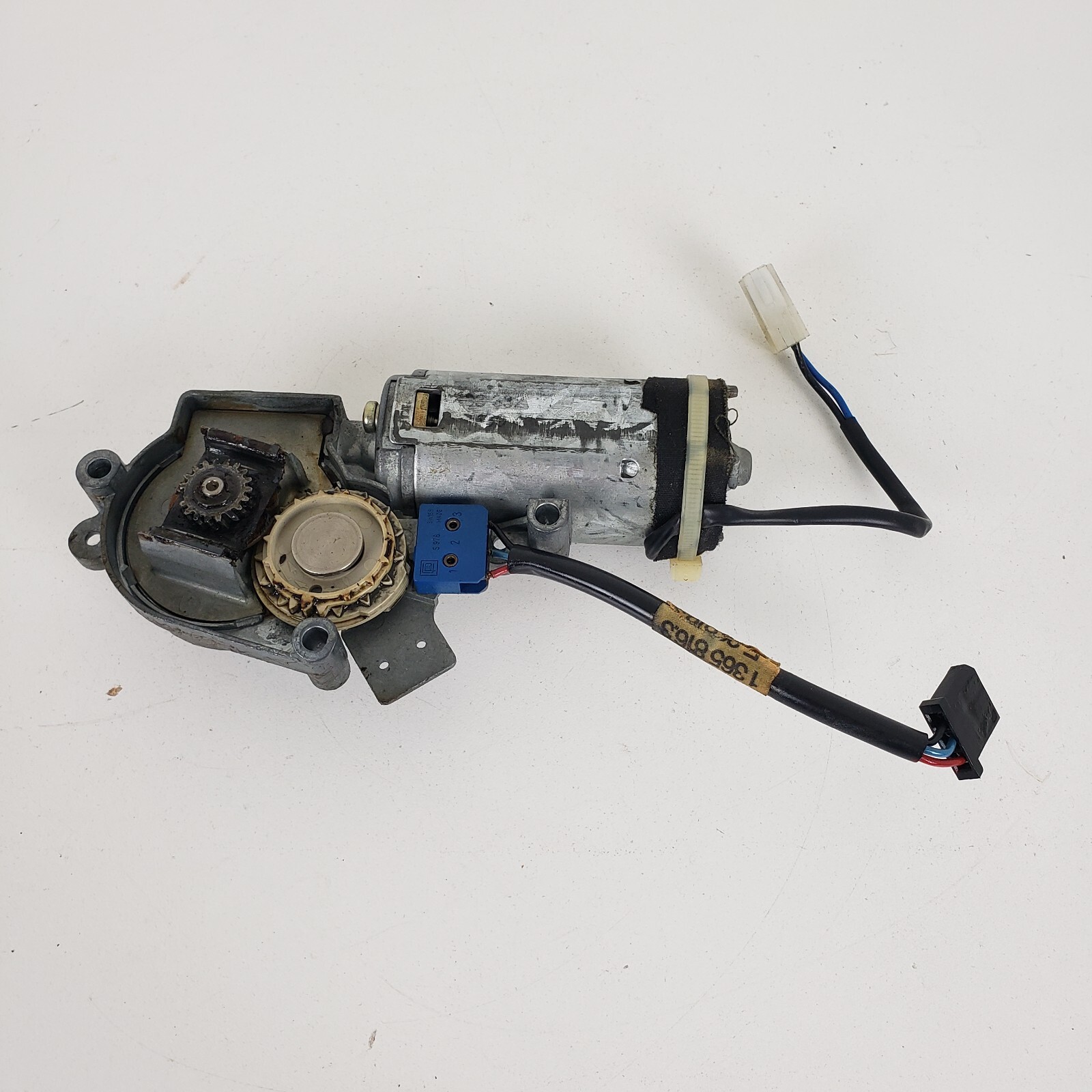 BMW e30 Sunroof Motor Parts Or Repair eBay