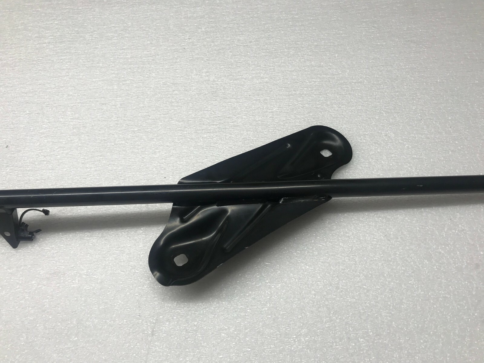 LAMBORGHINI HURACAN LP610 REAR LEFT CROSS BRACE OEM 4S0813905B