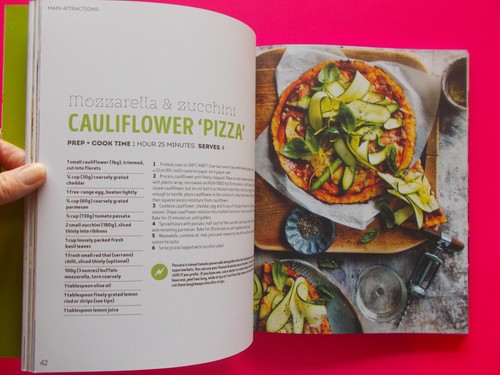 THE AUSTRALIAN WOMEN'S WEEKLY - SUPERFOODS FOR THE FAMILY *LIKE NEW - Picture 5 of 5