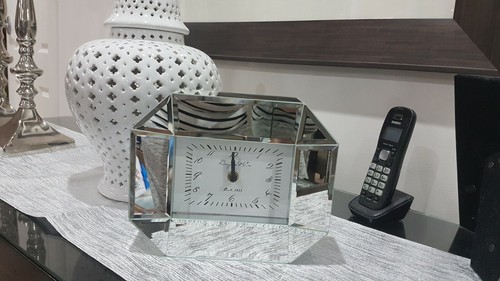Art Deco Rectangular Doyle & Co. 23x19cm Mirror Mantel Clock - Arabic Numerals - 第 2/3 張圖片