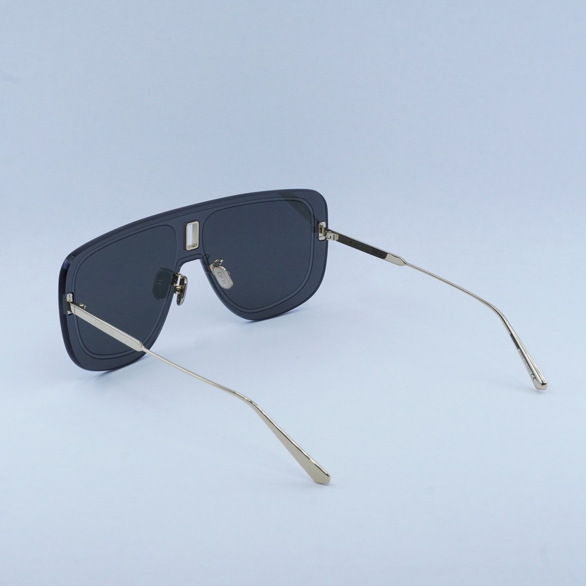 ?️ New Dior ULTRADIOR MU B0A0 Sunglasses - Gold Frame, Grey Lenses NEW Dior ULTRADIOR MU B0A0 Gold Grey Unisex Mask Sunglasses  main image 2