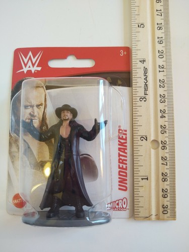 WWE Micro Collection The Rock John Cena and The Undertaker Minifigures - Foto 5 di 9