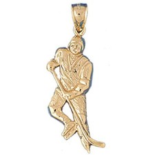 Hockey Player Charm Pendant 14k Gold (3.8 Grams)