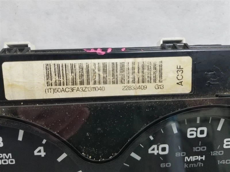 Velocímetro Cluster KPH Canada Market se adapta a camioneta Sierra 2500 07-14 536133 Foto 4 de 4