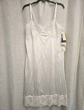 Vintage Wonder Maid Full Slip 38 NWT White Lace Antron Nylon USA 27" Deadstock