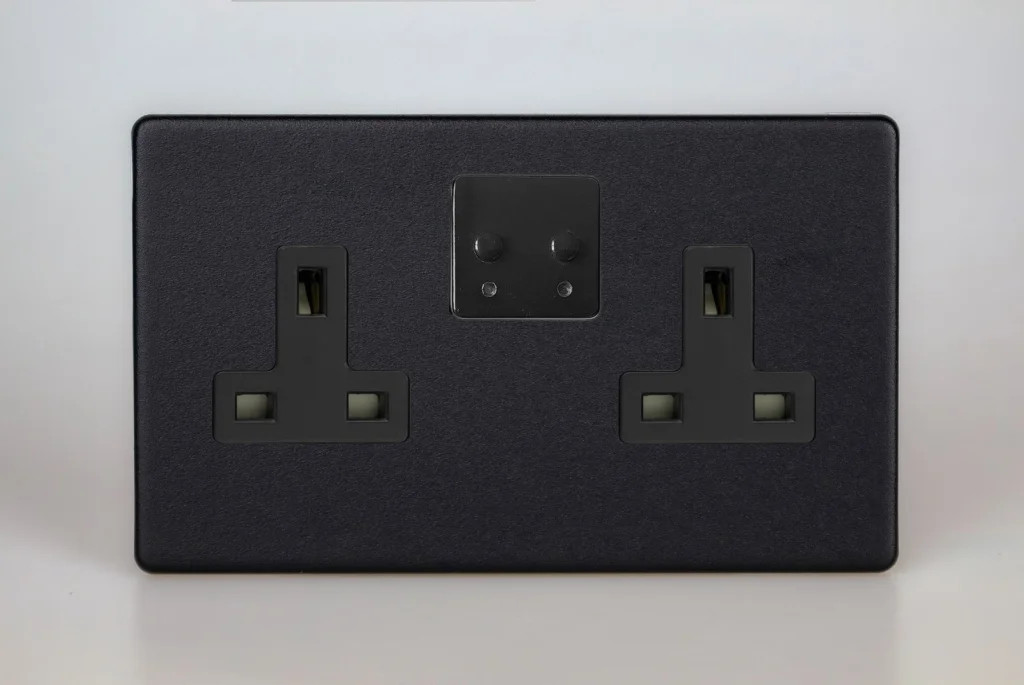 13A Socket Black Smart Sockets 2-Gang 1 Pole Urban Screwless Matt Varilight