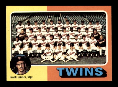 1975 Topps #443 Minnesota Twins / Frank Quilici NM or BETTER