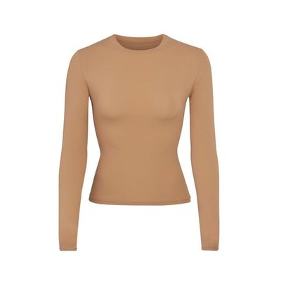 Skims Top LONG SLEEVE T-SHIRT Color: Sienna Used a few times