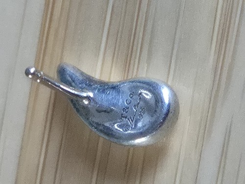Tiffany Elsa Peretti Sterling Silver Teardrop Stud Earrings - Picture 5 of 6