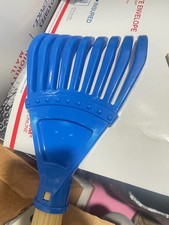 Toys R Us Kids 28" Toy Plastic Rake 34013 595EBCC S