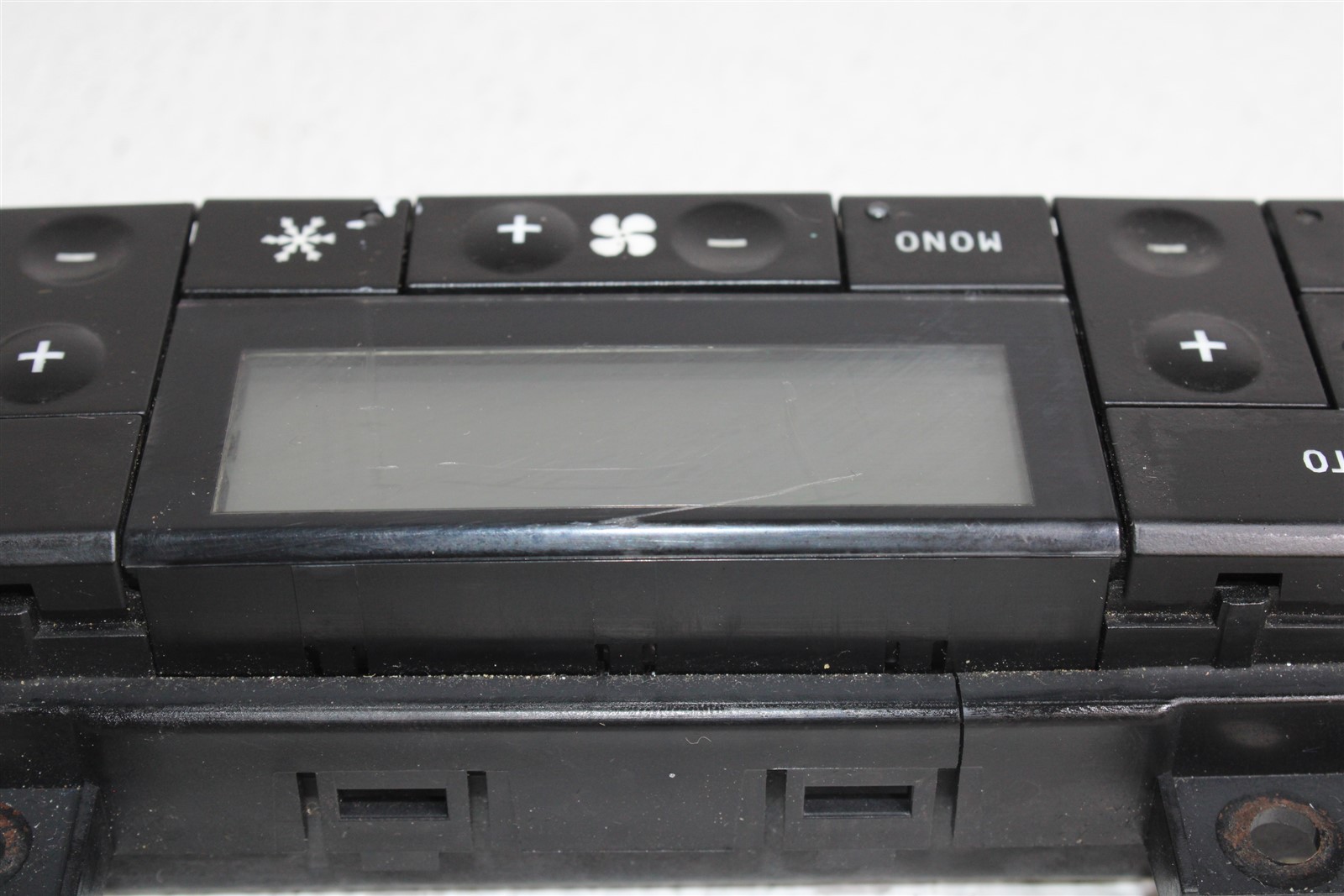 2005 Maserati Quattroporte Center Console Rear Climate Controls OEM 05-08