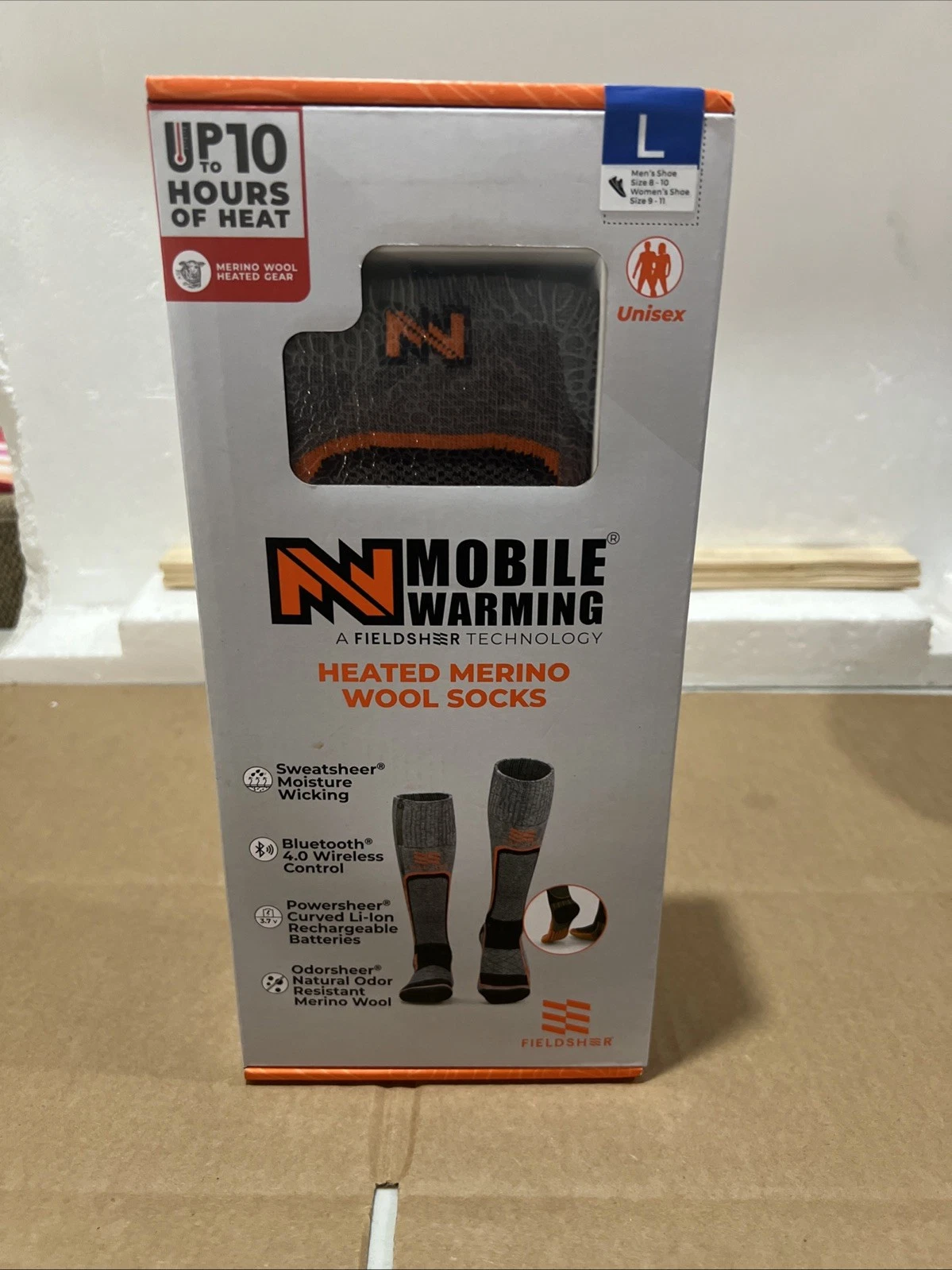 NIB Fieldsheer Mobile Warming Heated Merino Wool Socks Bluetooth Size L Recharg