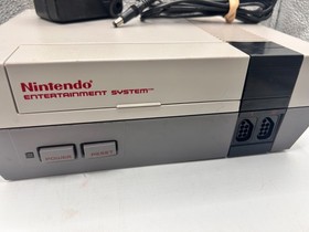 Vintage Nintendo NES-001 Console w/ Power Pad Zapper Game RF Switch Controllers