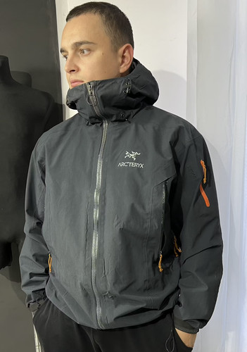 Arcteryx gore-tex shell jacket - Gem