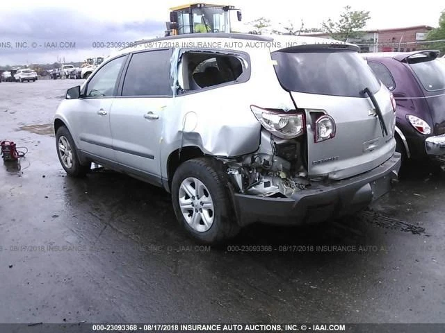 Used Washer Fluid Reservoir fits: 2010 Chevrolet Traverse  Grade A - Imagem 3 de 4