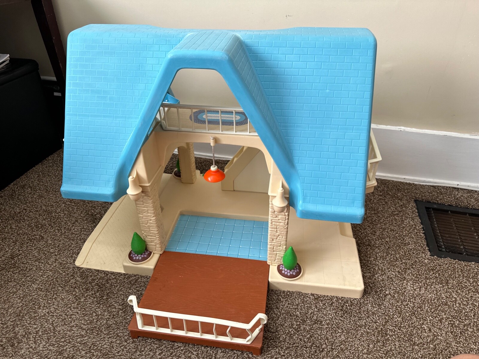 Picture 14 of 24
