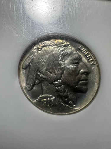 1938 d buffalo nickel Uncirculated  Lot # 103