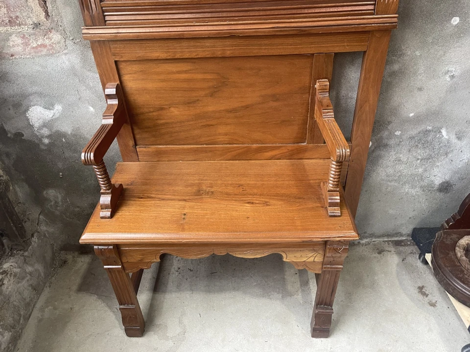 Antiguo árbol de salón de movimiento estético victoriano de nogal Foto 4 de 4