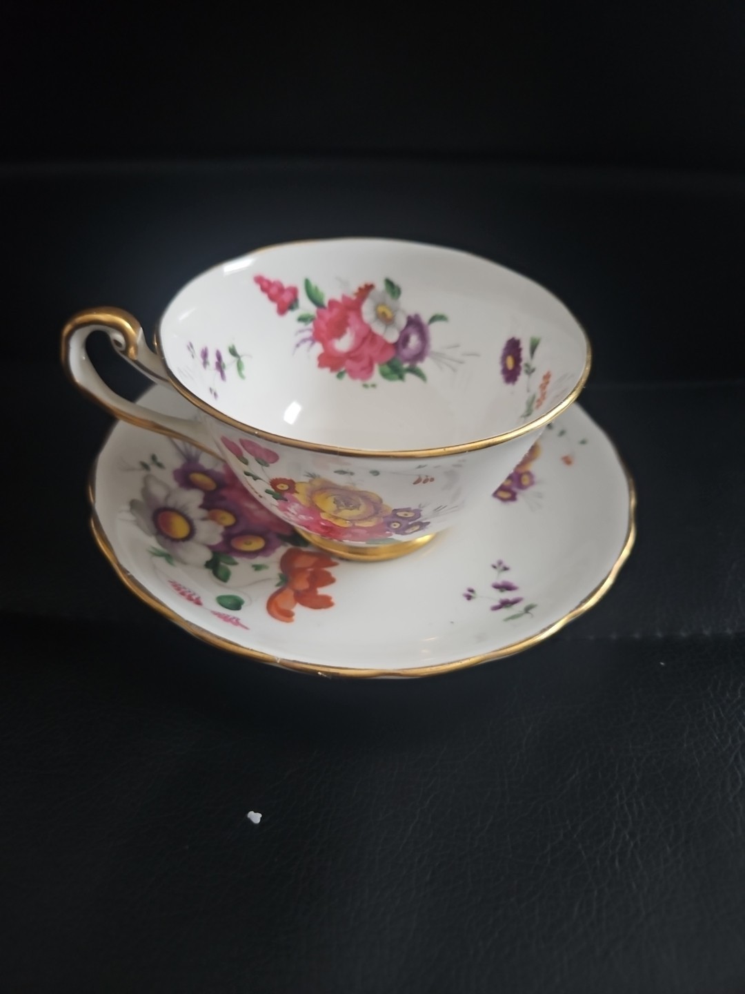 Royal Chelsea Fine Bone China Pink Roses Tea Cup And Saucer Gold Trim