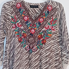 Designer Khaadi Embroidered Kurta Lace Trim sz 12 slim fit 34x38