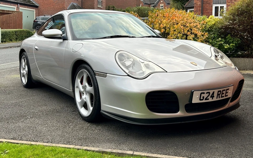 Porsche 996 Carrera 2 - Image 2 of 4