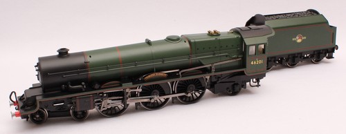 Hornby Pete Waterman Collection R2823 4-6-2 "Princess Elizabeth" 46201 (U) - Picture 2 of 10