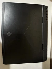 Alienware 17 R5 i7-8750H Laptop