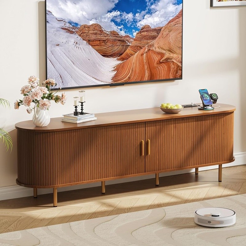 W/ Adjustable Storage & Built-in Power Solutions New